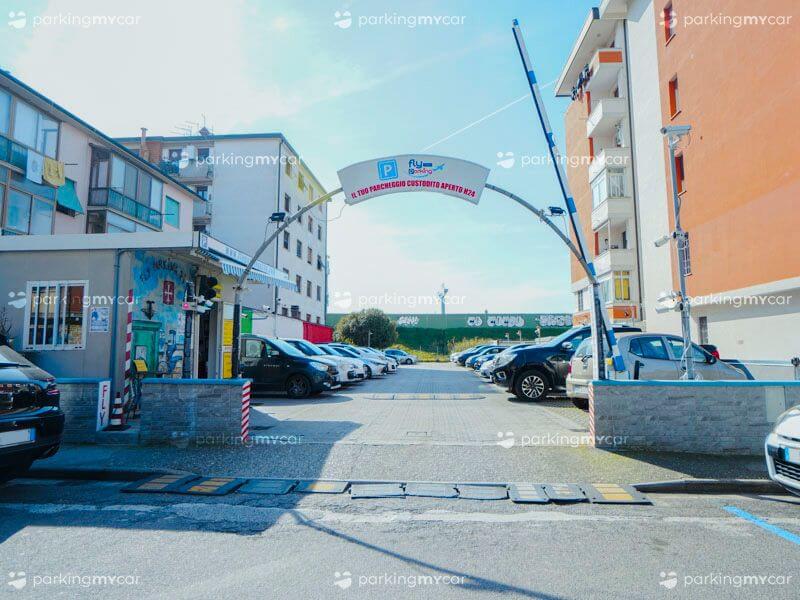 Fly Parking - Aeroporto Pisa Ingresso Fly Parking - Aeroporto Pisa