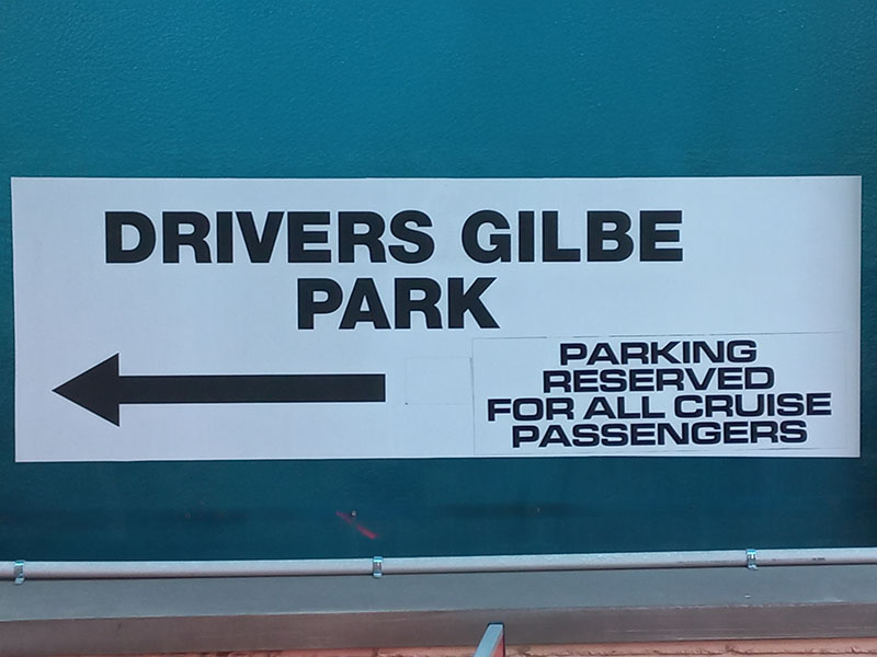 Drivers Gilbe - Porto Trieste Cartello direzionale Drivers Gilbe - Porto Trieste