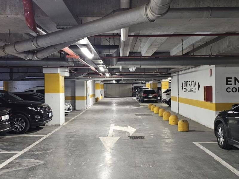 Drivers Gilbe - Porto Trieste Stalli auto sotterraneo Drivers Gilbe - Porto Trieste