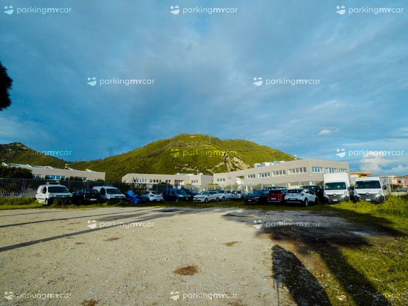 Parking San Domenico - Porto Pozzuoli Parcheggi all'aperto Parking San Domenico - Porto Pozzuoli