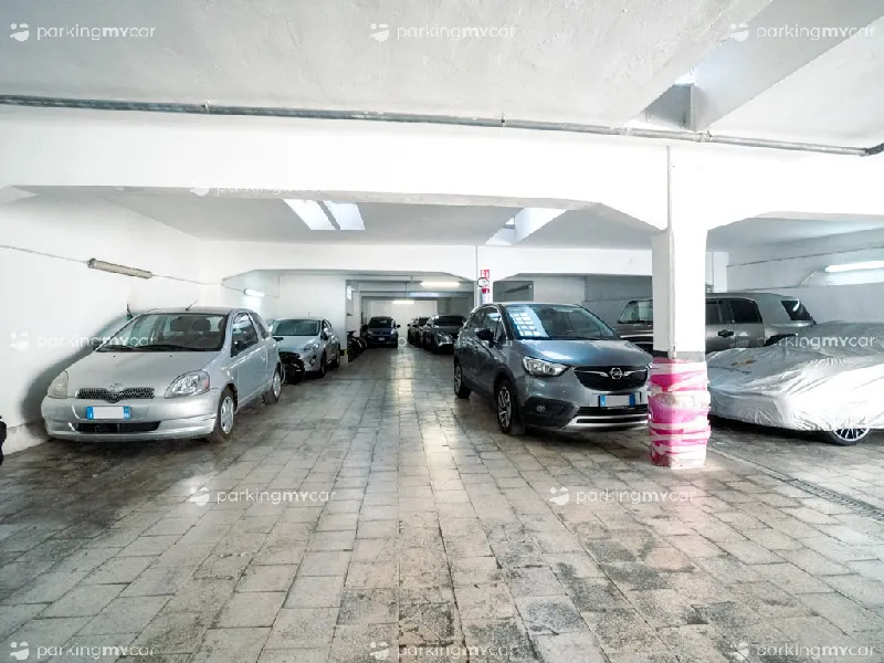 Garage Signorile - Bari città Parcheggi coperti Garage Signorile - Bari città