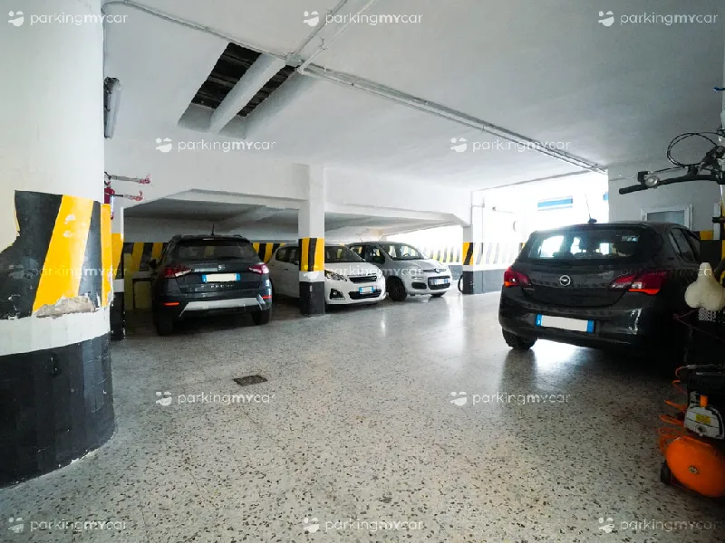 Garage Signorile - Bari città Parcheggi coperti Garage Signorile - Bari città
