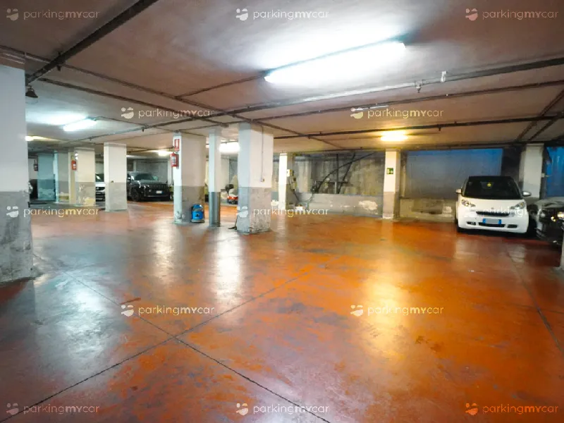 Garage Tiemme - Bari stazione centrale Parcheggi coperti Garage Tiemme - Bari stazione centrale