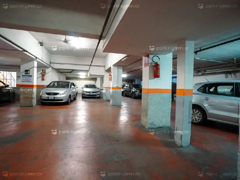Garage Tiemme - Bari stazione centrale Parcheggi coperti Garage Tiemme - Bari stazione centrale