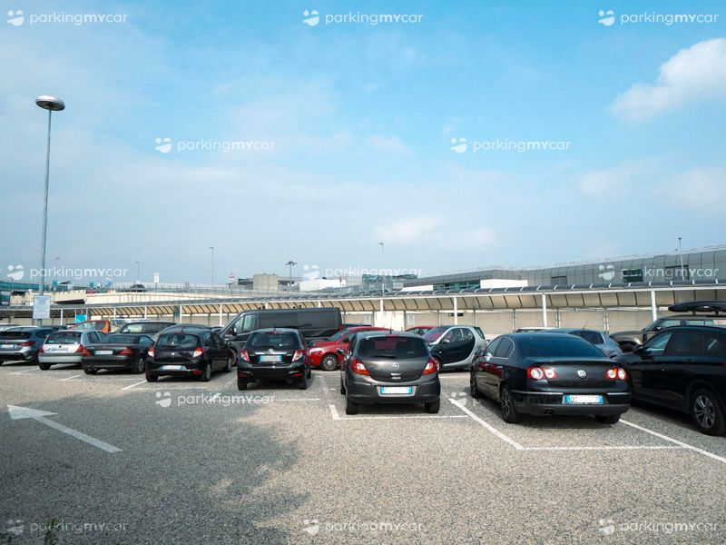 P-B Comfort - Aeroporto Torino Posti auto scoperti P-B Comfort - Aeroporto Torino