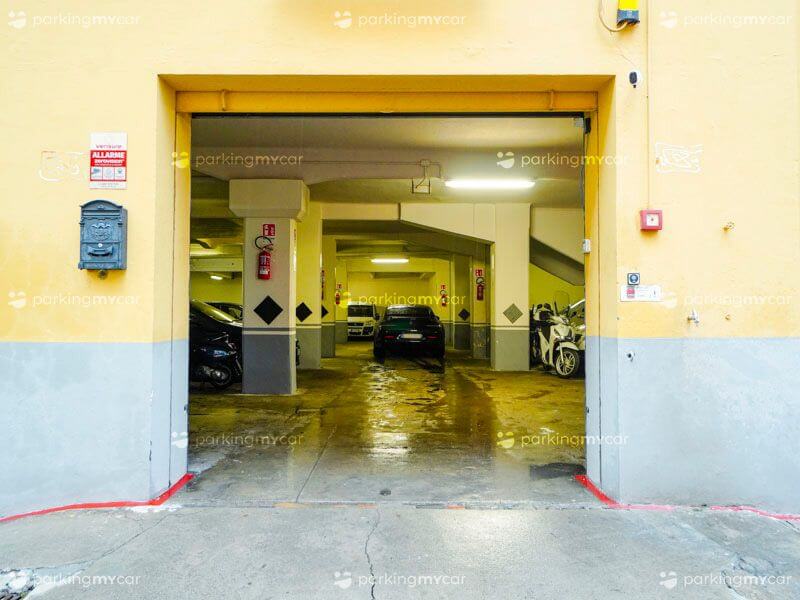 Bogmar Parking - Stazione Genova Brignole Ingresso presso Bogmar Parking