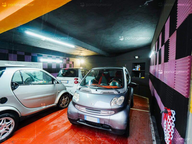Bogmar Parking - Stazione Genova Brignole Smart in sosta presso Bogmar Parking