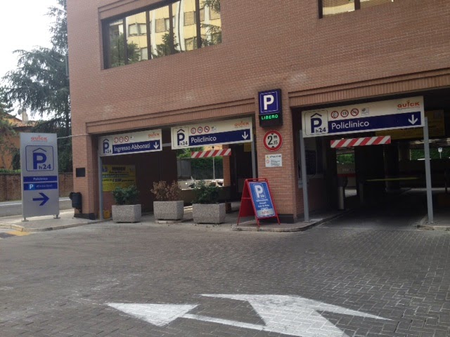 Quick Policlinico - Bologna centro città Ingresso Quick Policlinico - Bologna centro città