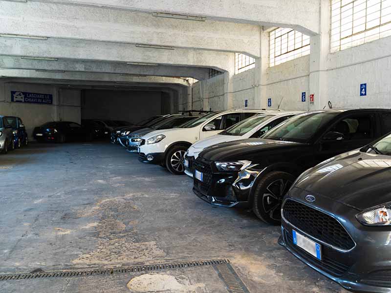 Garage Marser Car Valet - Porto Pozzuoli Parcheggi al coperto Garage Marser Car Valet - Porto Pozzuoli