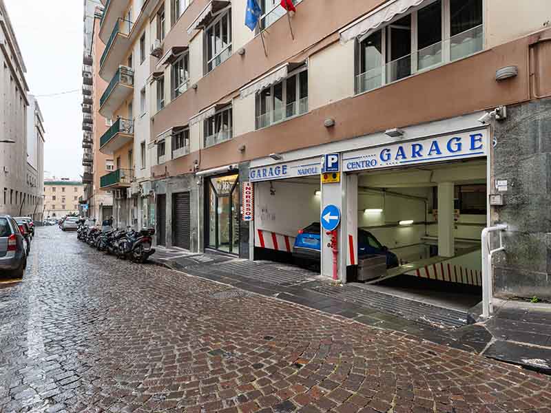 Garage Napoli Centro Via di accesso Garage Napoli Centro