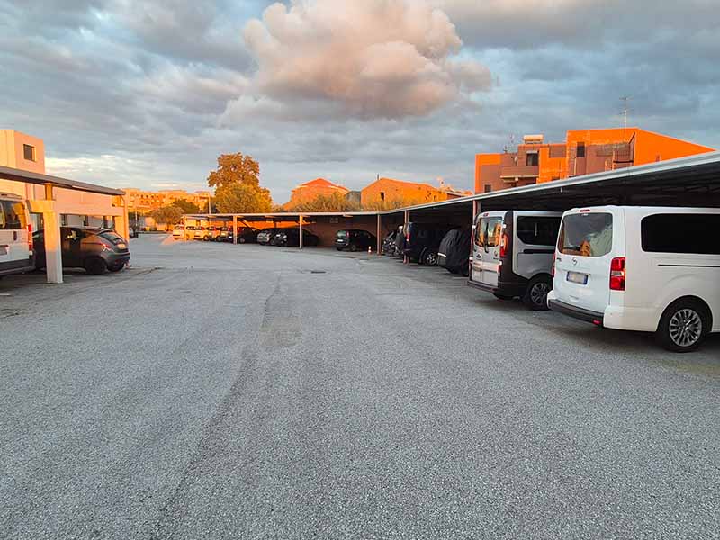 Garage delle Isole - Porto Milazzo parcheggi scoperti Garage delle Isole - Porto Milazzo