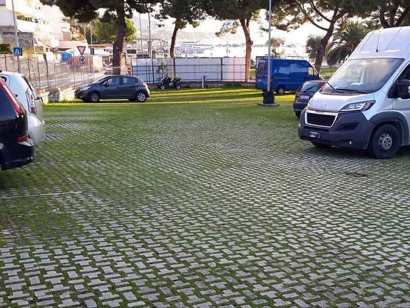Europarcheggio - Porto Formia Posti auto all'aperto Europarcheggio - Porto Formia